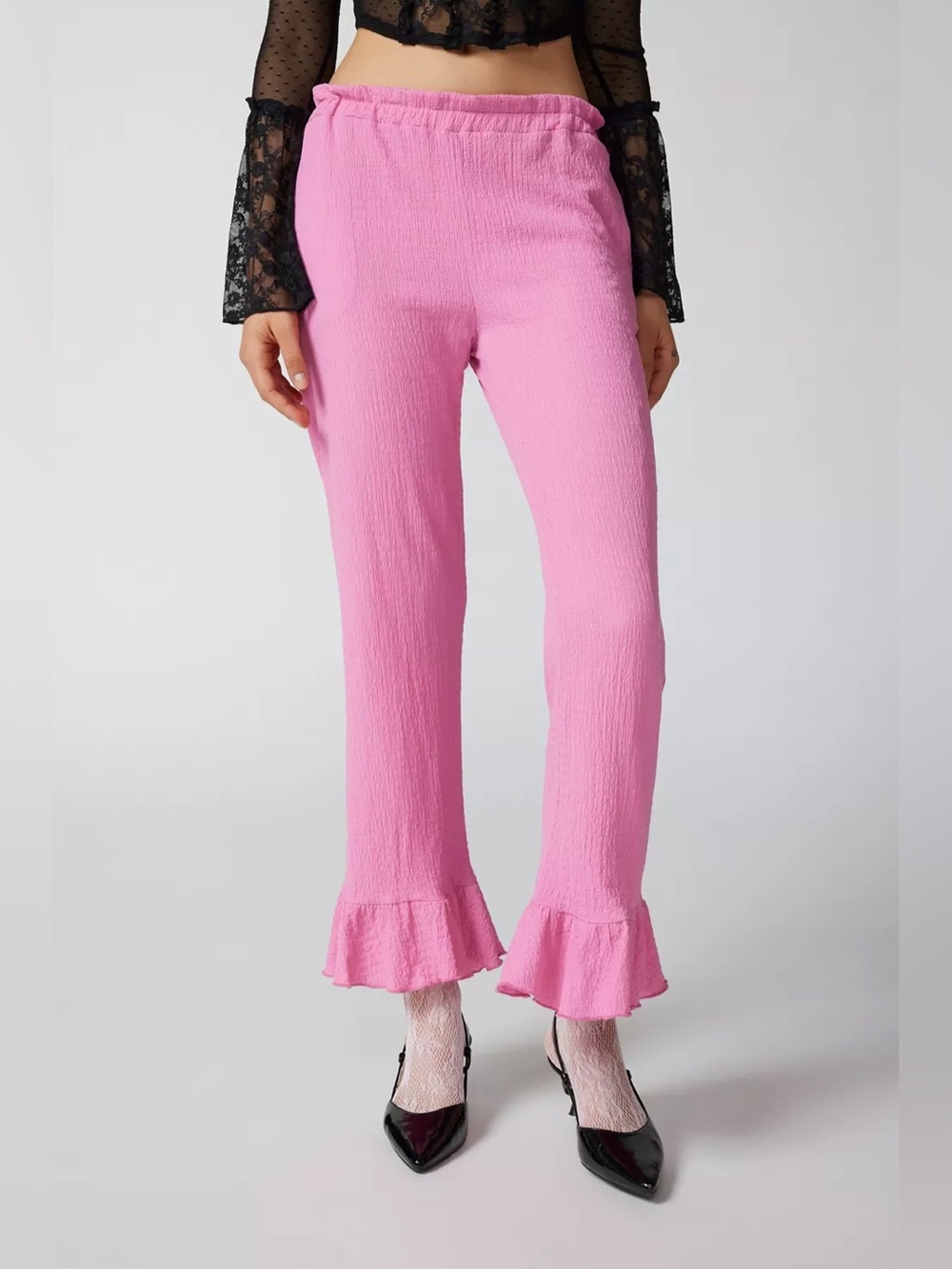 Urban Outfitters Daphne Ruffle Flare Pant - Picture 2 of 13
